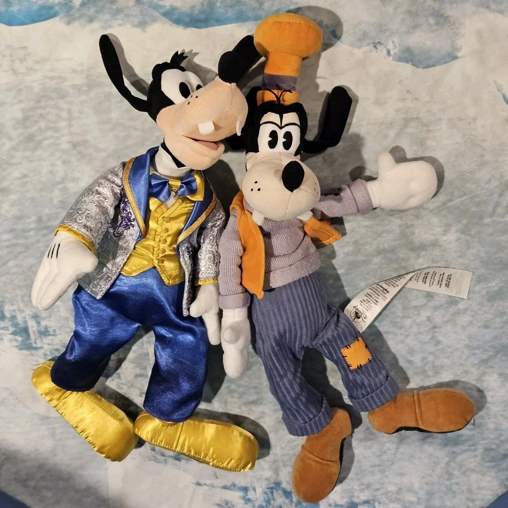 Disney Parks WDW 50th Anniversary Goofy Plush Bundle With Goofy 90th Birthday